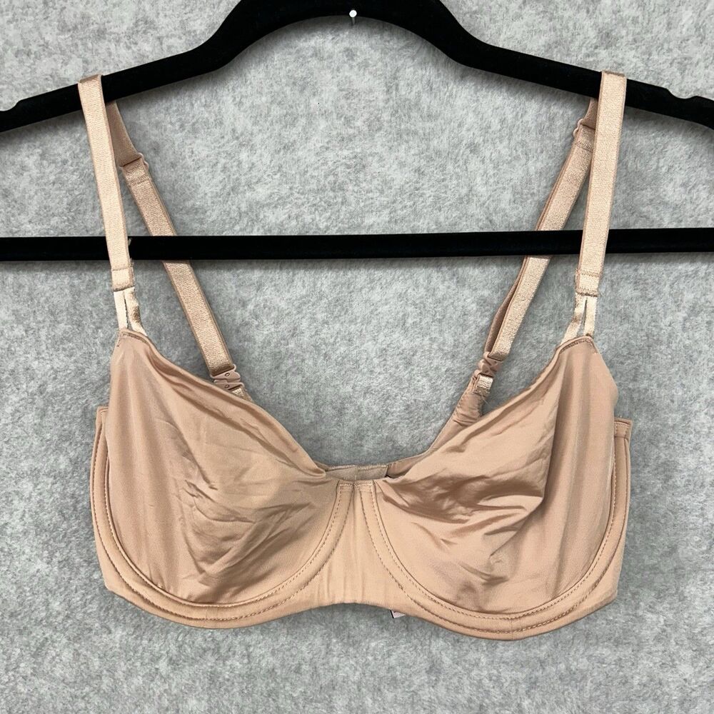Victoria's Secret Smooth Beige 32DD Dream Angels Push Up Without Padding Bra VS